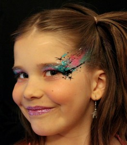 Lea's Graffiti Eyes Design